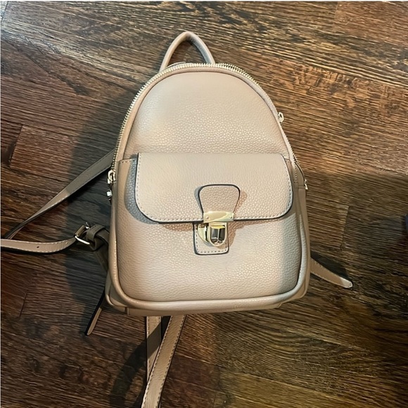 Handbags - Tan Structured Backpack with Gold Clasp